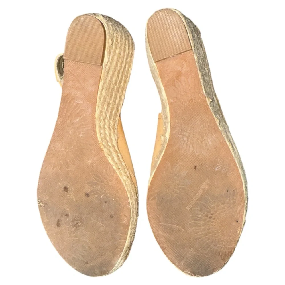 Anne Klein Polara‎ Tan Leather Slingback Wedge Espadrilles 7M Rhinestone Sandals